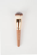B10 Brush